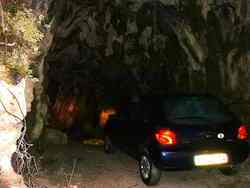 Drive-in caving Drive-in caving
