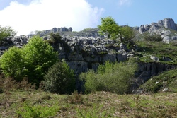 Rugged limestone up-valley from Asón waterfall Rugged limestone up-valley from Asón waterfall