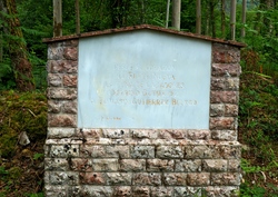 Llamigo walk monument Llamigo walk monument